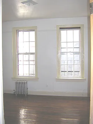 Rented by AWC Real Estate | media 20