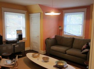 204 Monte Vista Ave APT B, Charlottesville, VA 22903