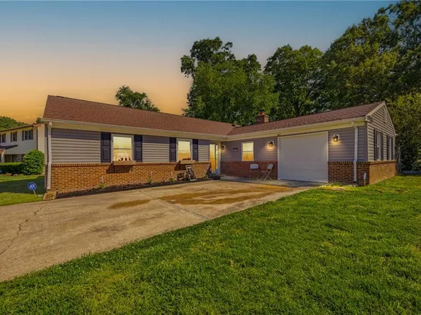 1800 Oneida Ct, Virginia Beach, VA 23453