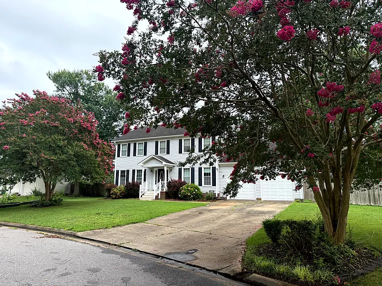 1609 Emmerton Ct — Photo 2
