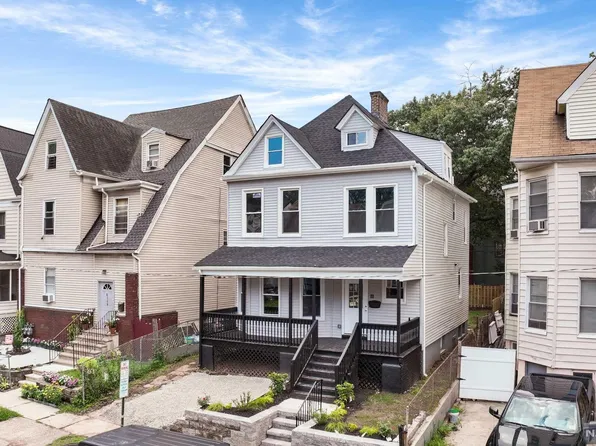 111 N 17th St, East Orange, NJ 07017