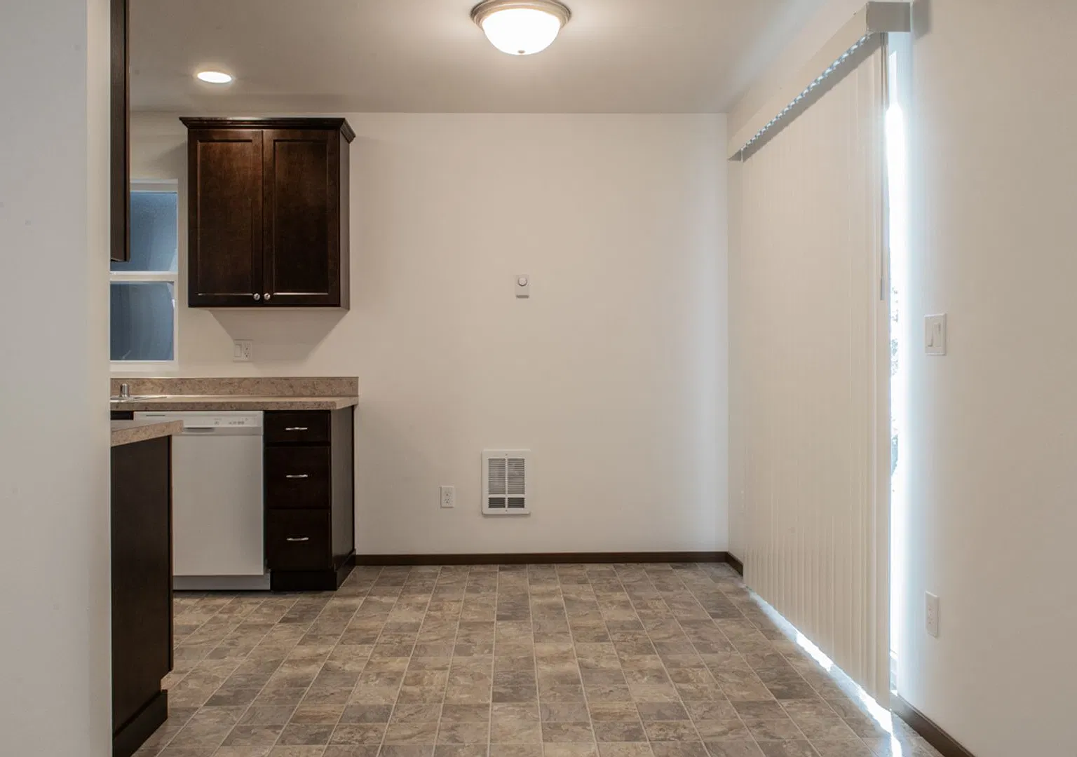 9903 30th St. NE — Photo 3