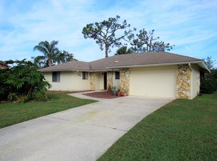 107 Sea St, New Smyrna Beach, FL 32168