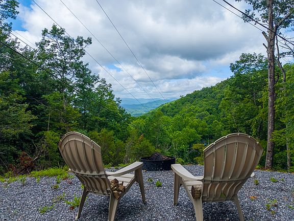 5th image of 1804 Coon Creek Rd