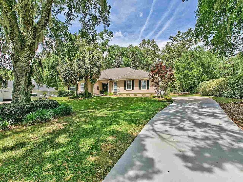 1st image of 1044 Summerbrooke Dr