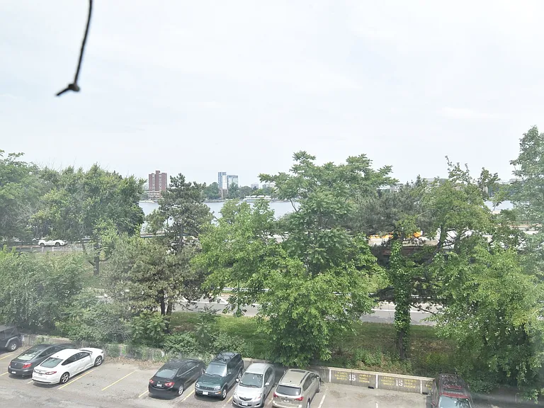 15 Bay State Rd #11 — Photo 6