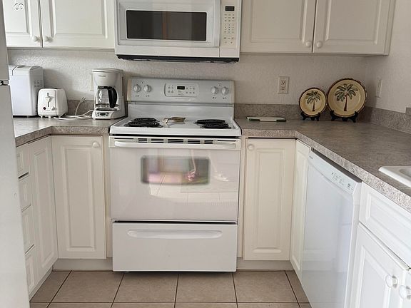 4th image of 538 Seaport Blvd N #T179