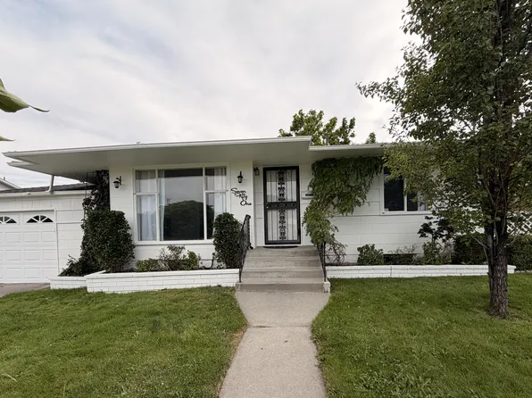 751 Balzar Cir, Reno, NV 89502