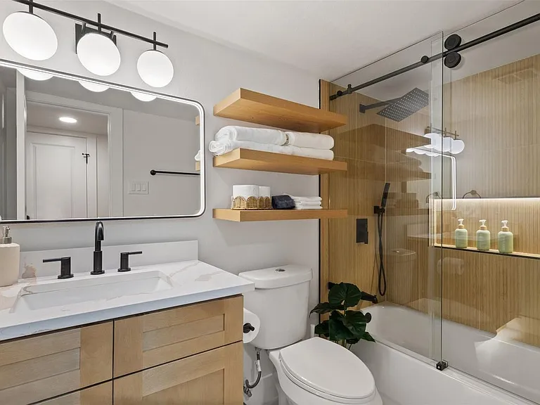 5325 Strickland Ave — Photo 9