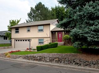 341 SE Highland Park Dr, College Place, WA 99324