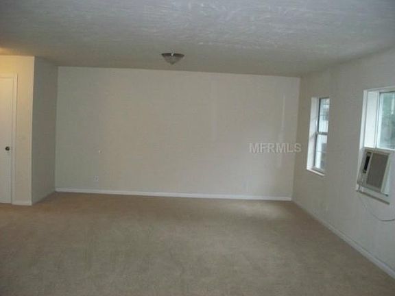5th image of 8013 Plantation Dr