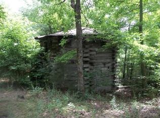 4225 Mayberry Prong Rd, Linden, TN 37096