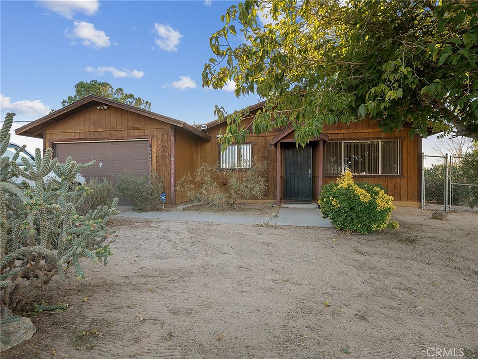 1st image of 18556 Bellflower St
