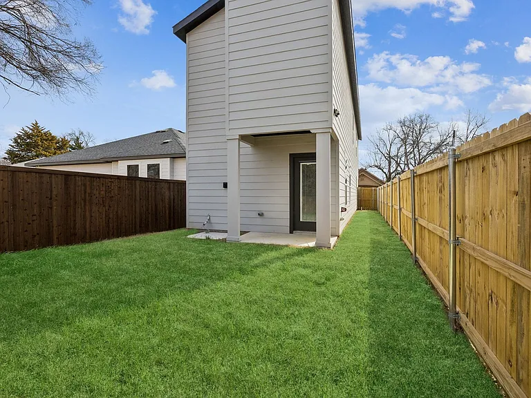 3703 York St — Photo 19
