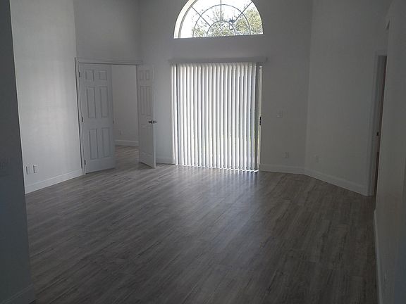 2nd image of 9248 Telfer Run