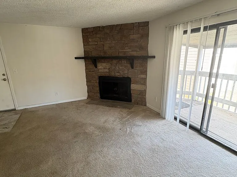 18001 E Kentucky Ave #202 — Photo 2