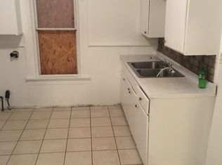 275 Belmont St, Warren, OH 44446