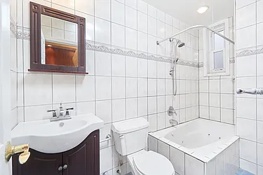 Rented by United Group