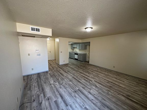 4th image of 16047 Haynes St APT 102