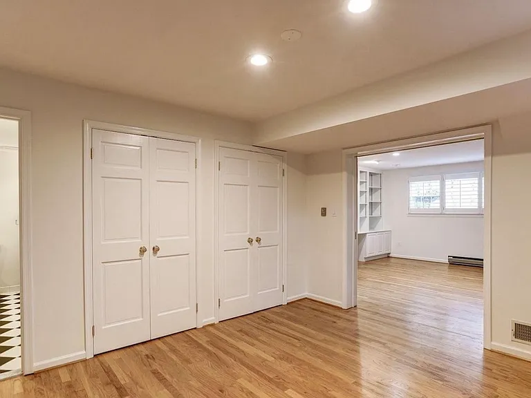 1408 Layman St — Photo 10