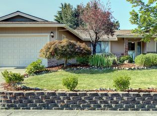 2900 Spring Hills Dr, Medford, OR
