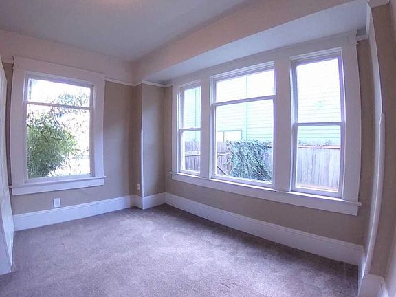 Den/Second Bedroom