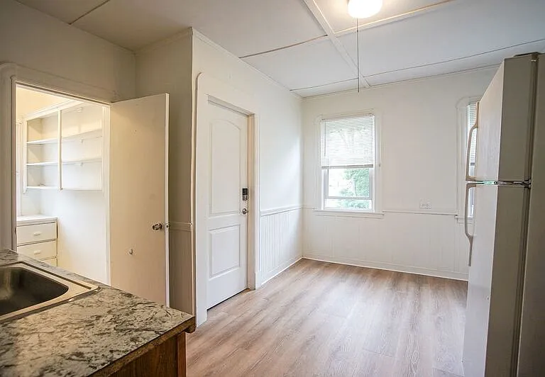 57 Newman St #3 — Photo 4