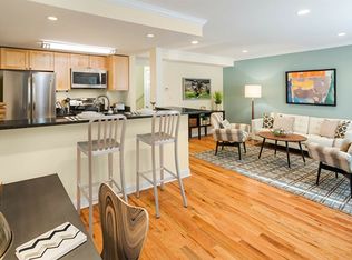 134 Thornton Rd #2STDG, Chestnut Hill, MA 02467