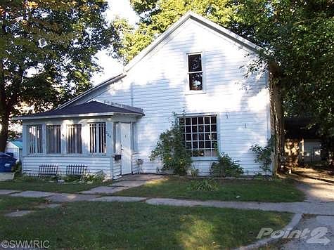 This is a diamond in the ruff, needs a lot of TLC. 3 bedrooms, 1 bath fenced in back yard with a deck and 2 enclosed porches