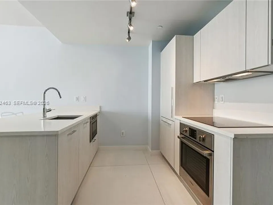501 NE 31st Street Cu #3405