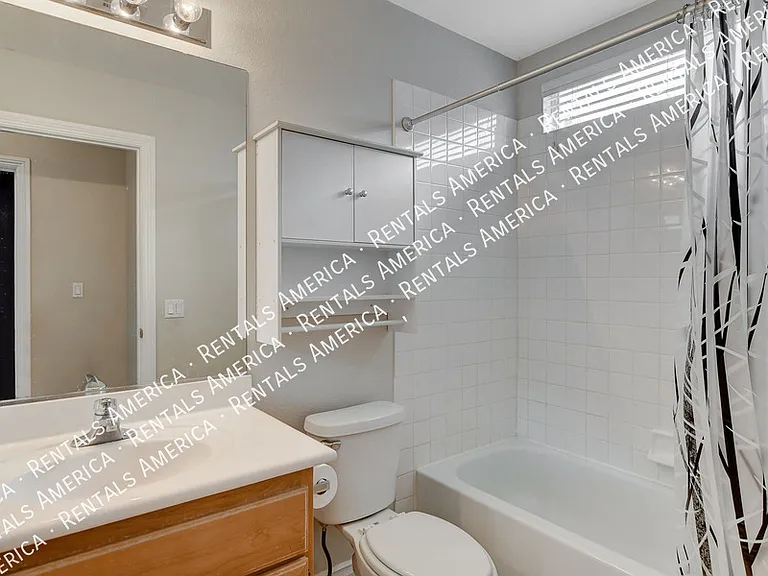 7624 Whispering River St — Photo 20
