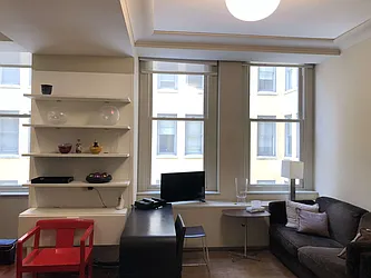 Rented by Metropolis Real Estate of Manhattan