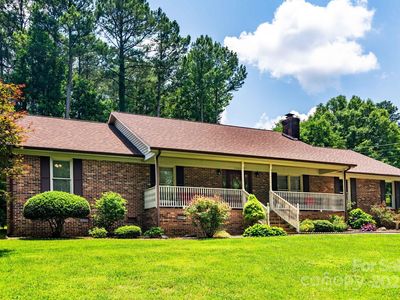 2209 Cardinal Loop, Stanley, NC, 28164