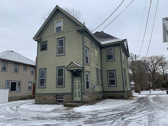 4th image of 17 E High St
