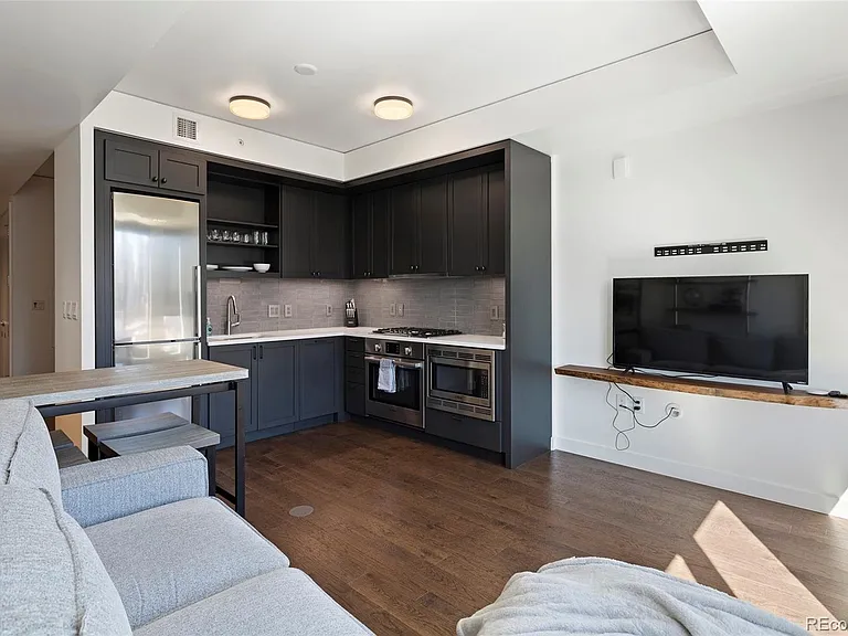 1750 Wewatta St #1224 — Photo 15