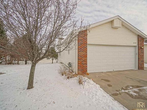 5th image of 2169 Kingswood Cir