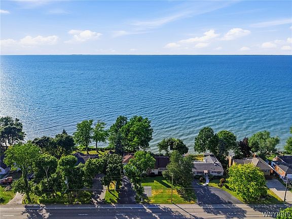 5th image of 4548 Lake Shore Rd