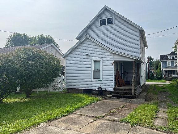3rd image of 414 W Walnut St