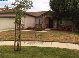 1917 Concord Ave, Tulare, CA 93274