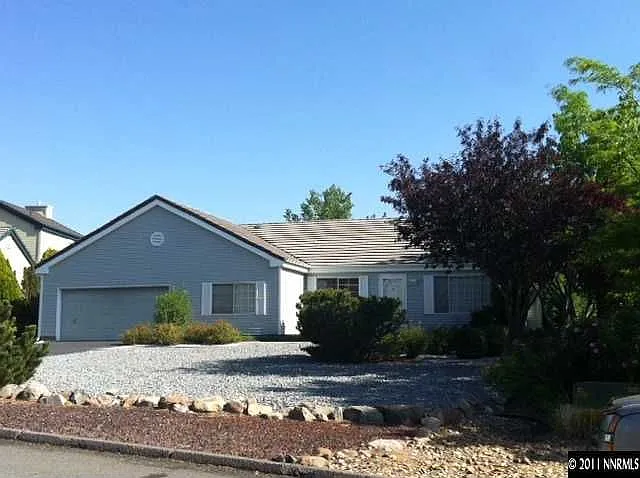 2205 Solitude Dr photo 1