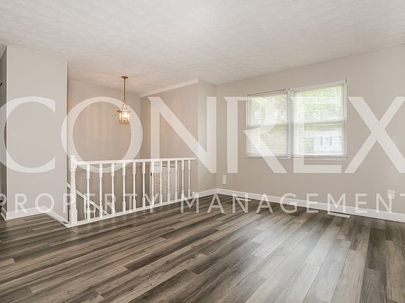 5th image of 9959 Greenriver Dr