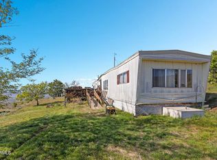 18901 Tieton Dr, Yakima, WA 98908