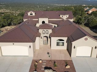 4 Oakmont Ridge Rd, Sandia Park, NM 87047