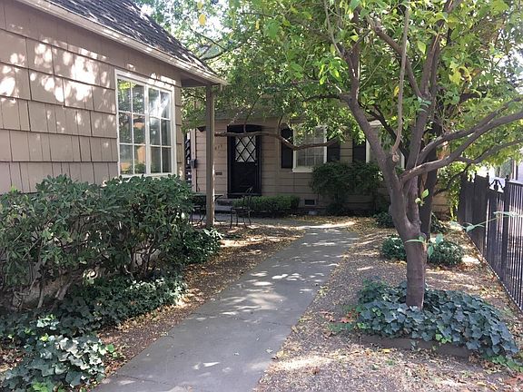 3rd image of 815 19th St