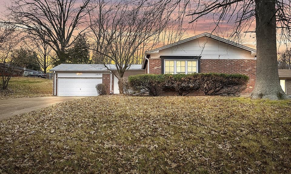 1st image of 6980 Lakeside Hills Dr