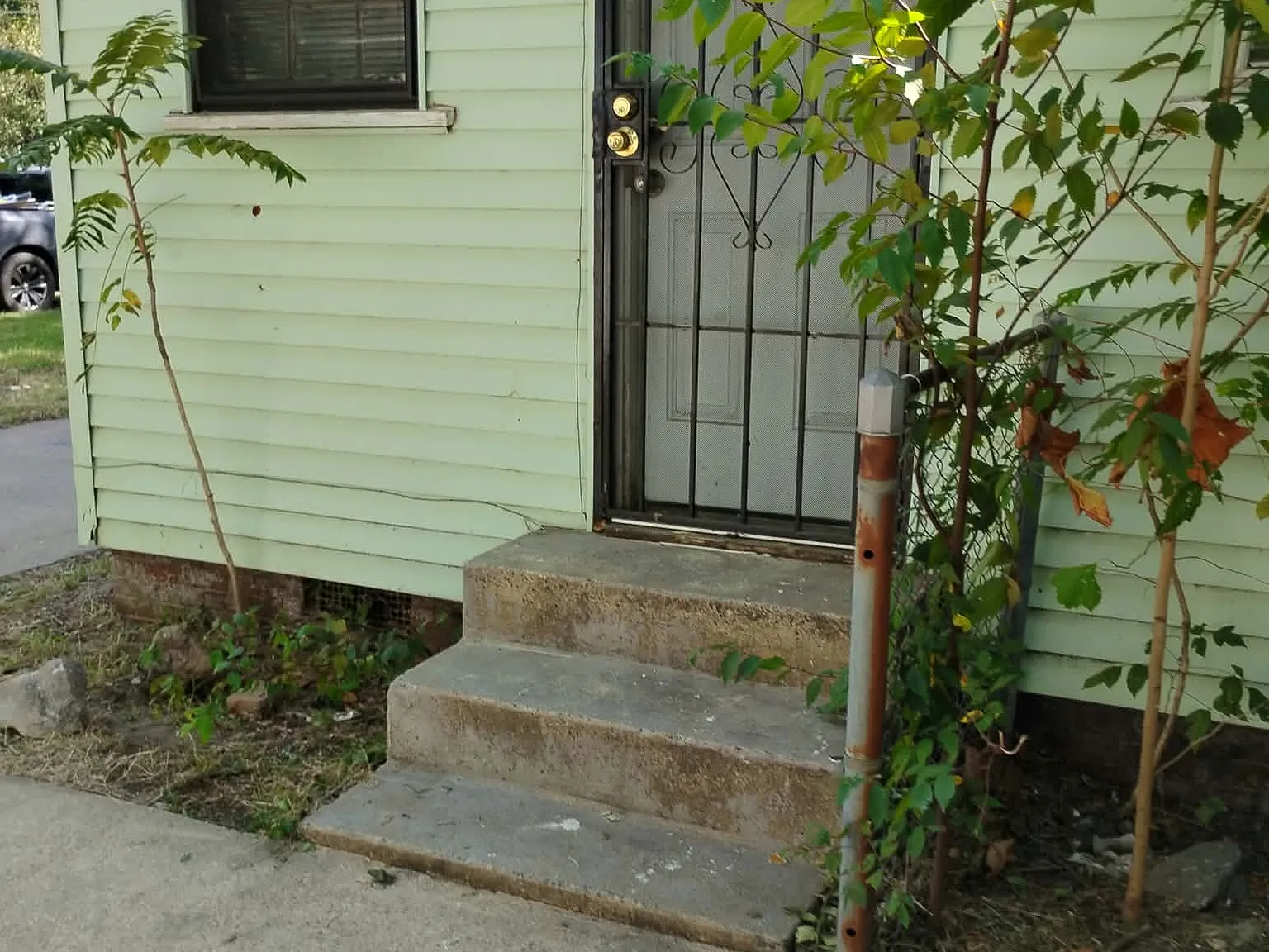 2 bed, 1108 sqft, $725 — Photo 2