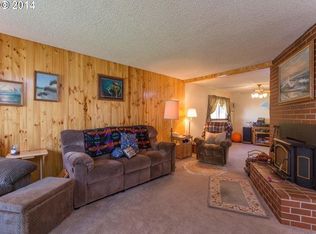 840 SE 25th Ct, Hillsboro, OR 97123