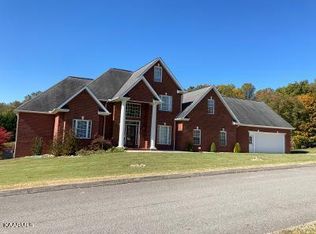 105 Remington Dr, Maynardville, TN 37807
