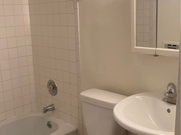 3rd image of 2412 Sherman Ave #2