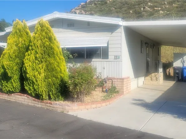 1536 S State St Space 129, Hemet, CA 92543